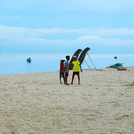 Marari Nest Beach Homestay มาราริคุลาม ภายนอก รูปภาพ