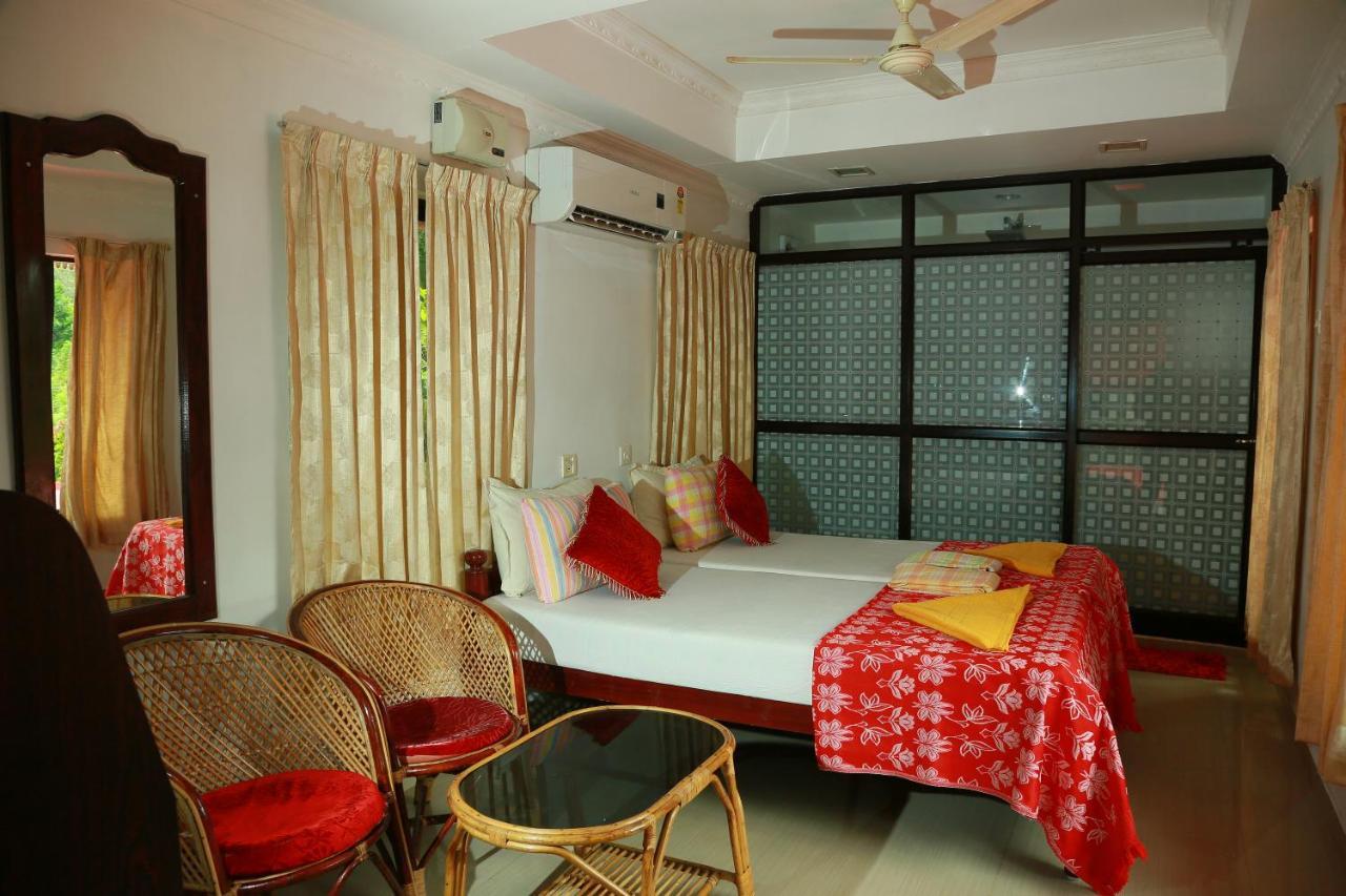 Marari Nest Beach Homestay มาราริคุลาม ภายนอก รูปภาพ
