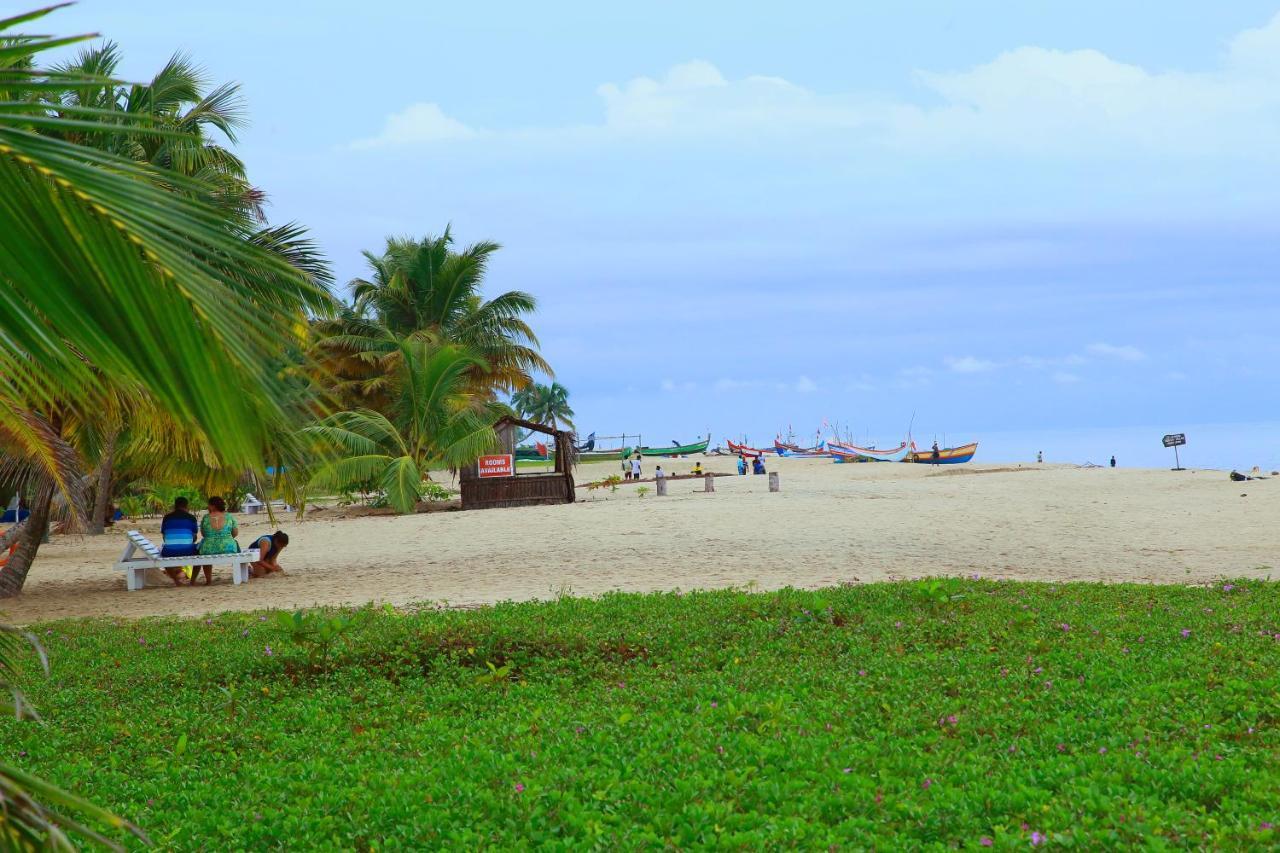 Marari Nest Beach Homestay มาราริคุลาม ภายนอก รูปภาพ