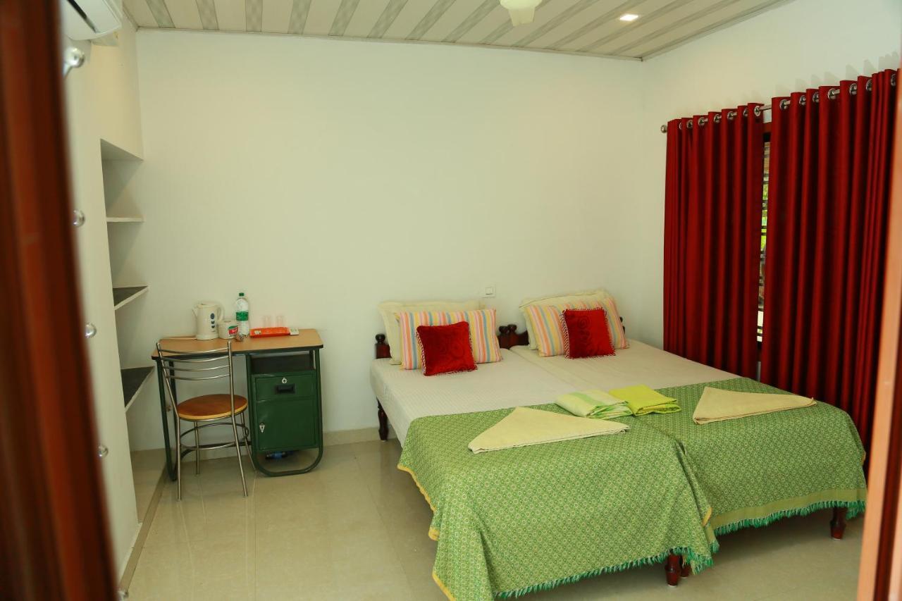 Marari Nest Beach Homestay มาราริคุลาม ภายนอก รูปภาพ